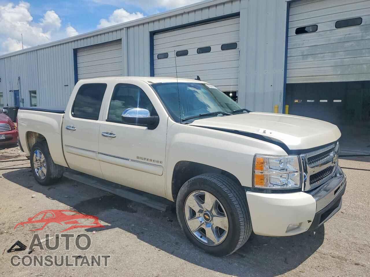 CHEVROLET SILVERADO 2011 - 3GCPCSE07BG248237