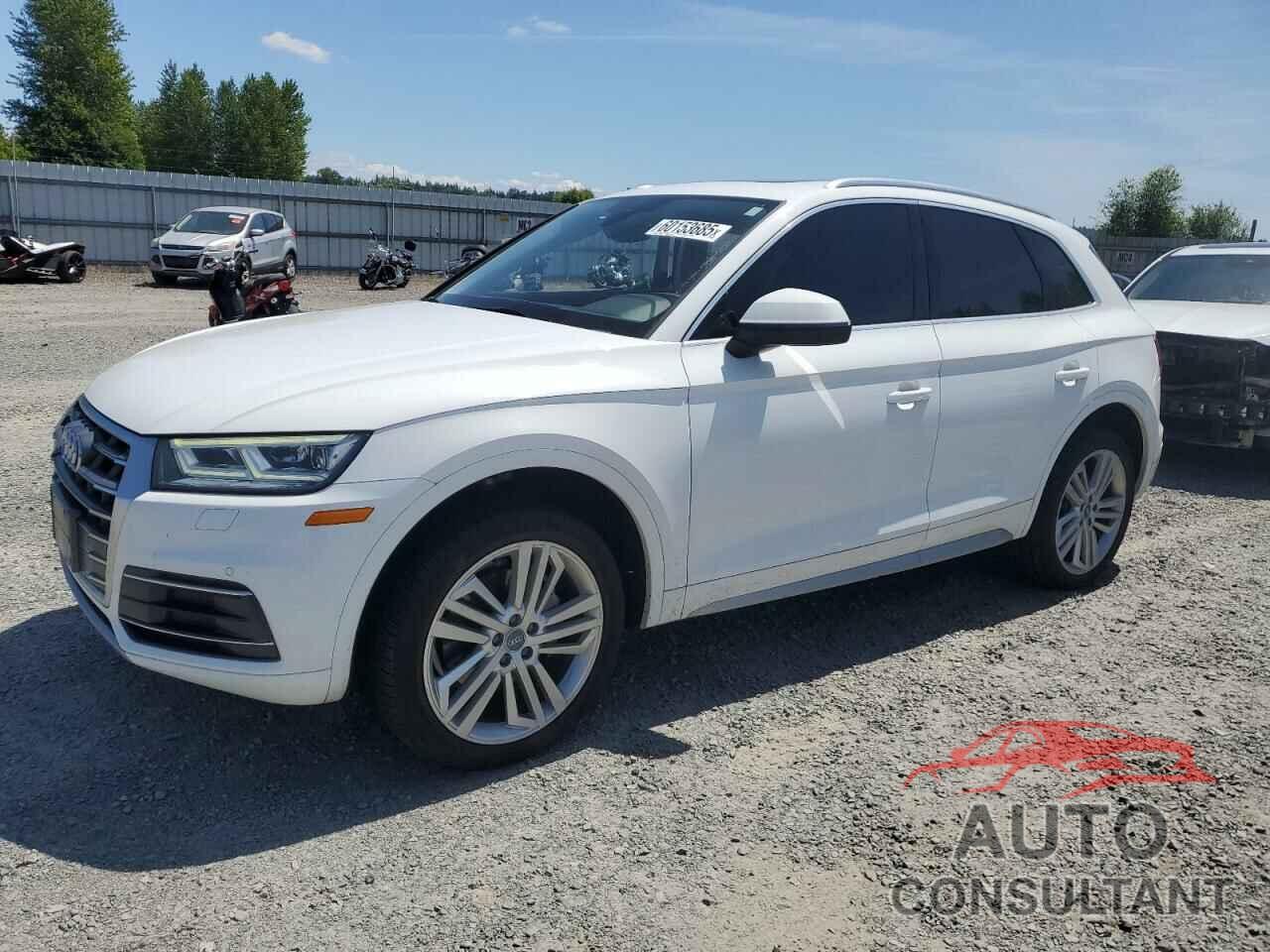 AUDI Q5 2018 - WA1BNAFY3J2075160