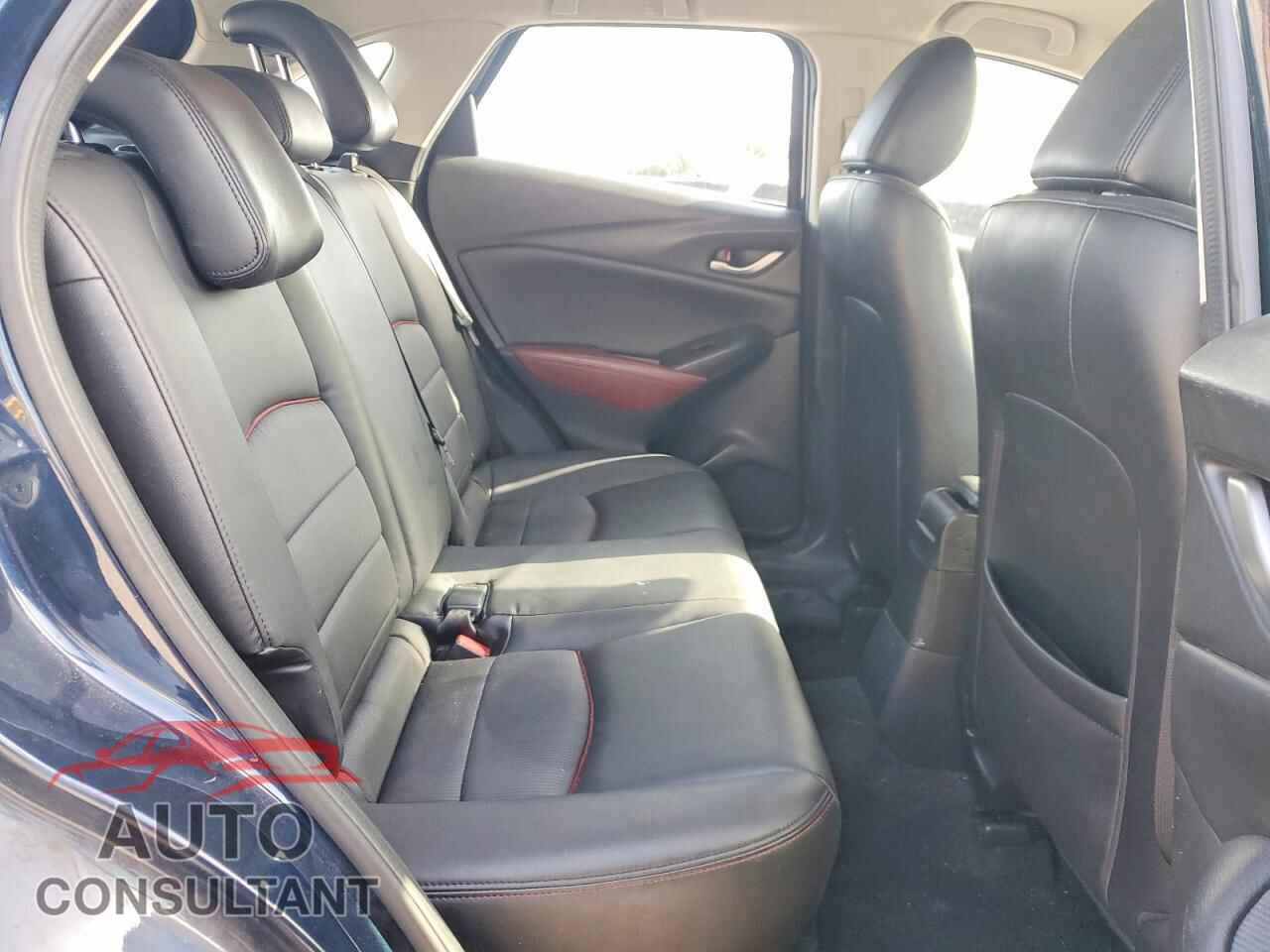 MAZDA CX-3 2017 - JM1DKFC75H0175010