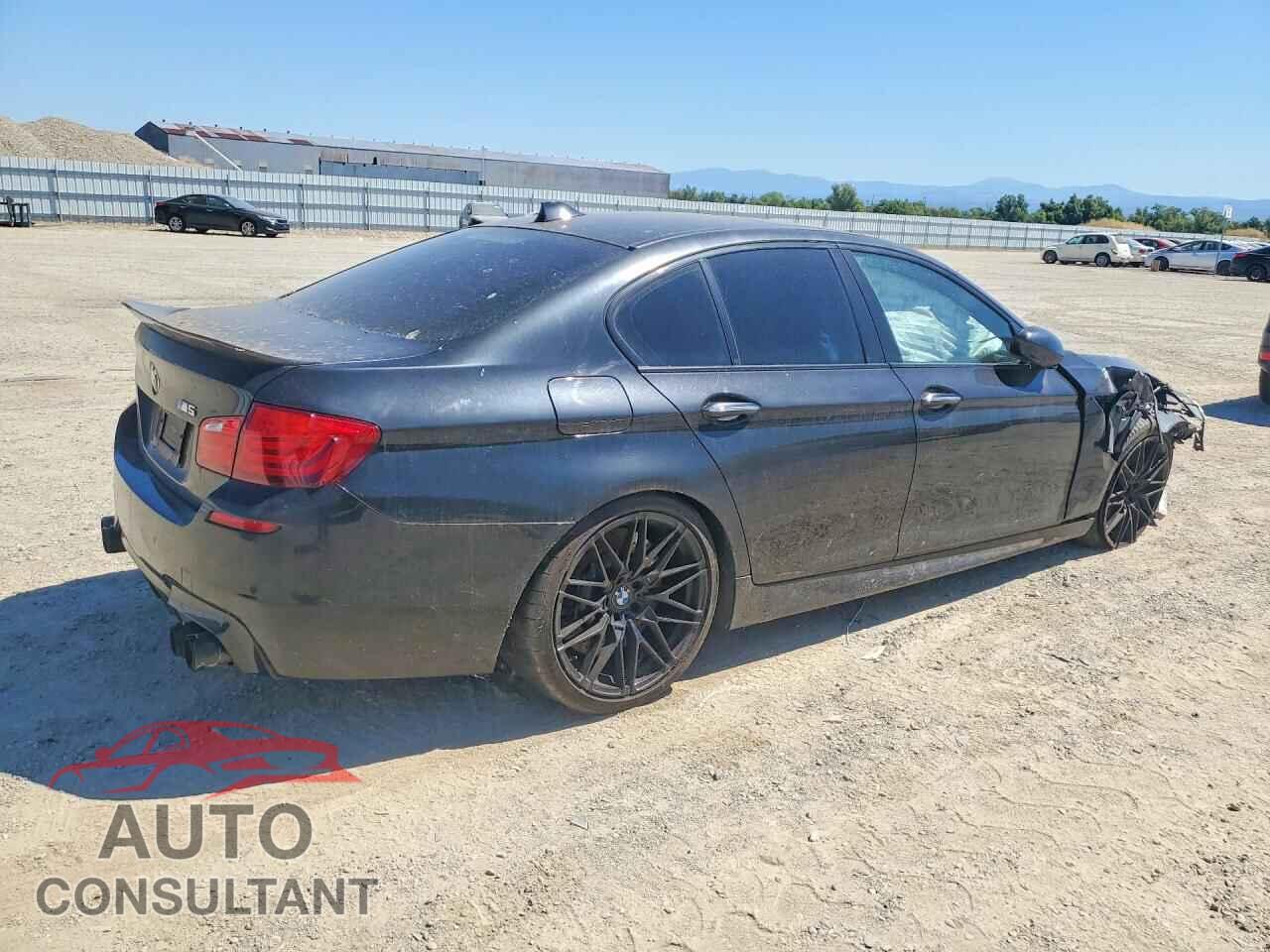 BMW M5 2013 - WBSFV9C56DC774189
