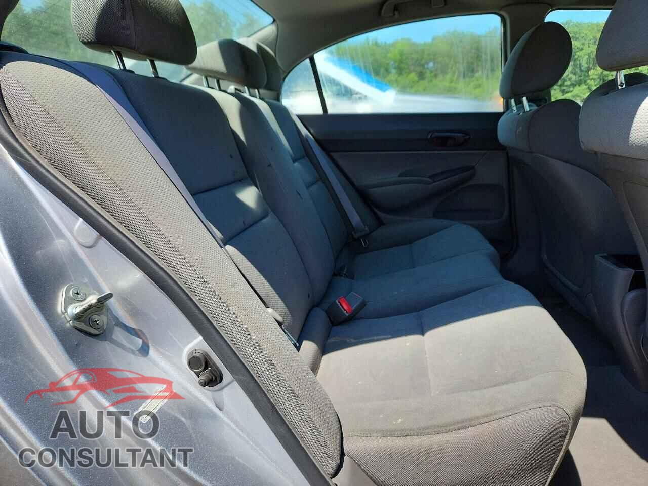 HONDA CIVIC 2011 - 19XFA1F38BE040643