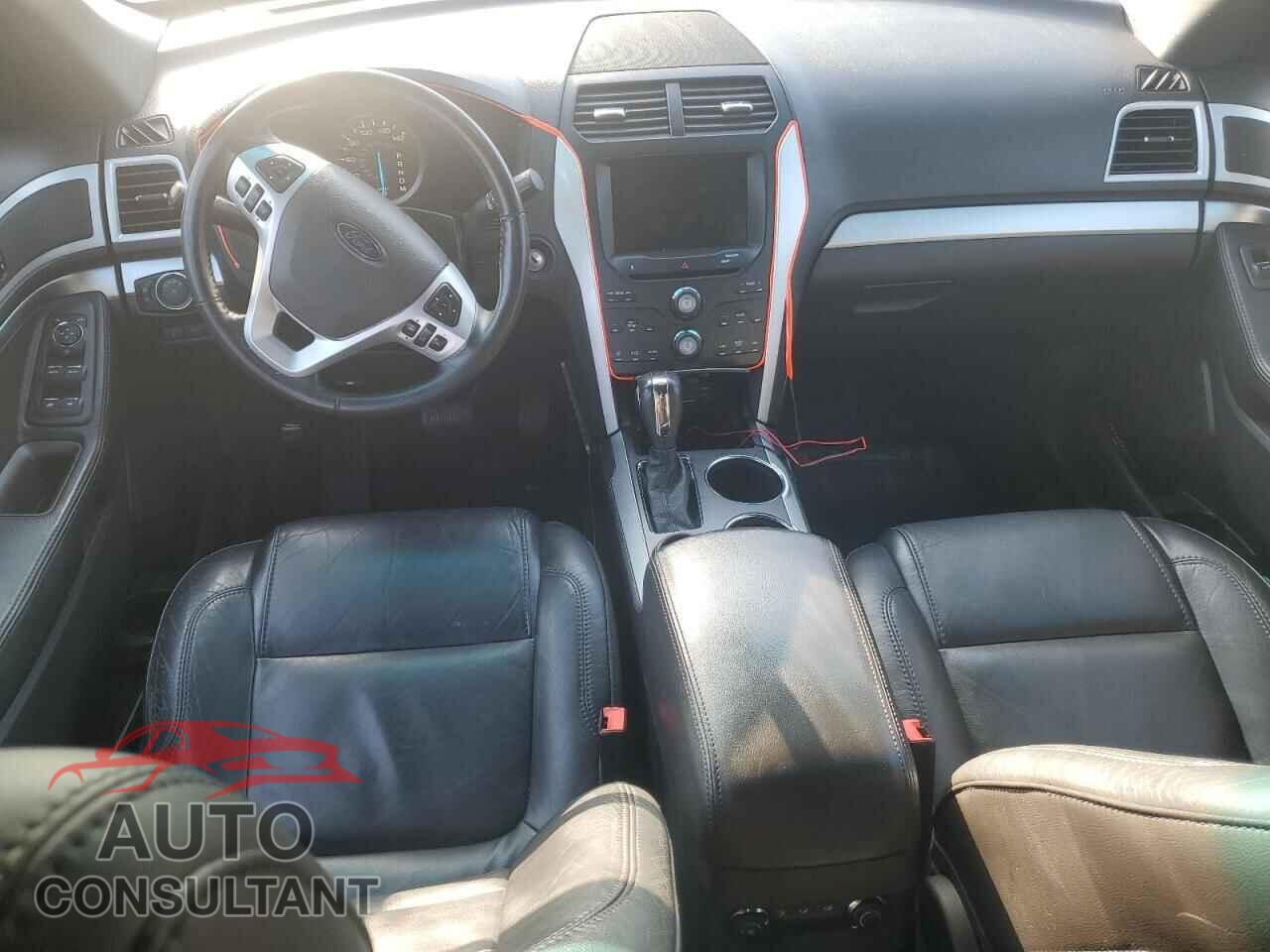 FORD EXPLORER 2013 - 1FM5K7D80DGA57932