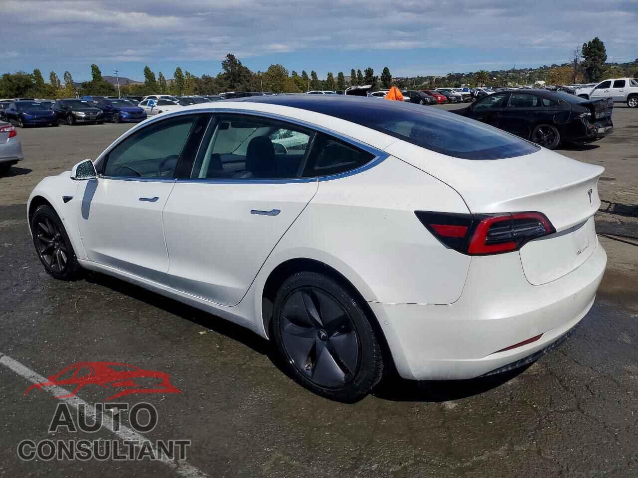 TESLA MODEL 3 2018 - 5YJ3E1EA1JF013218