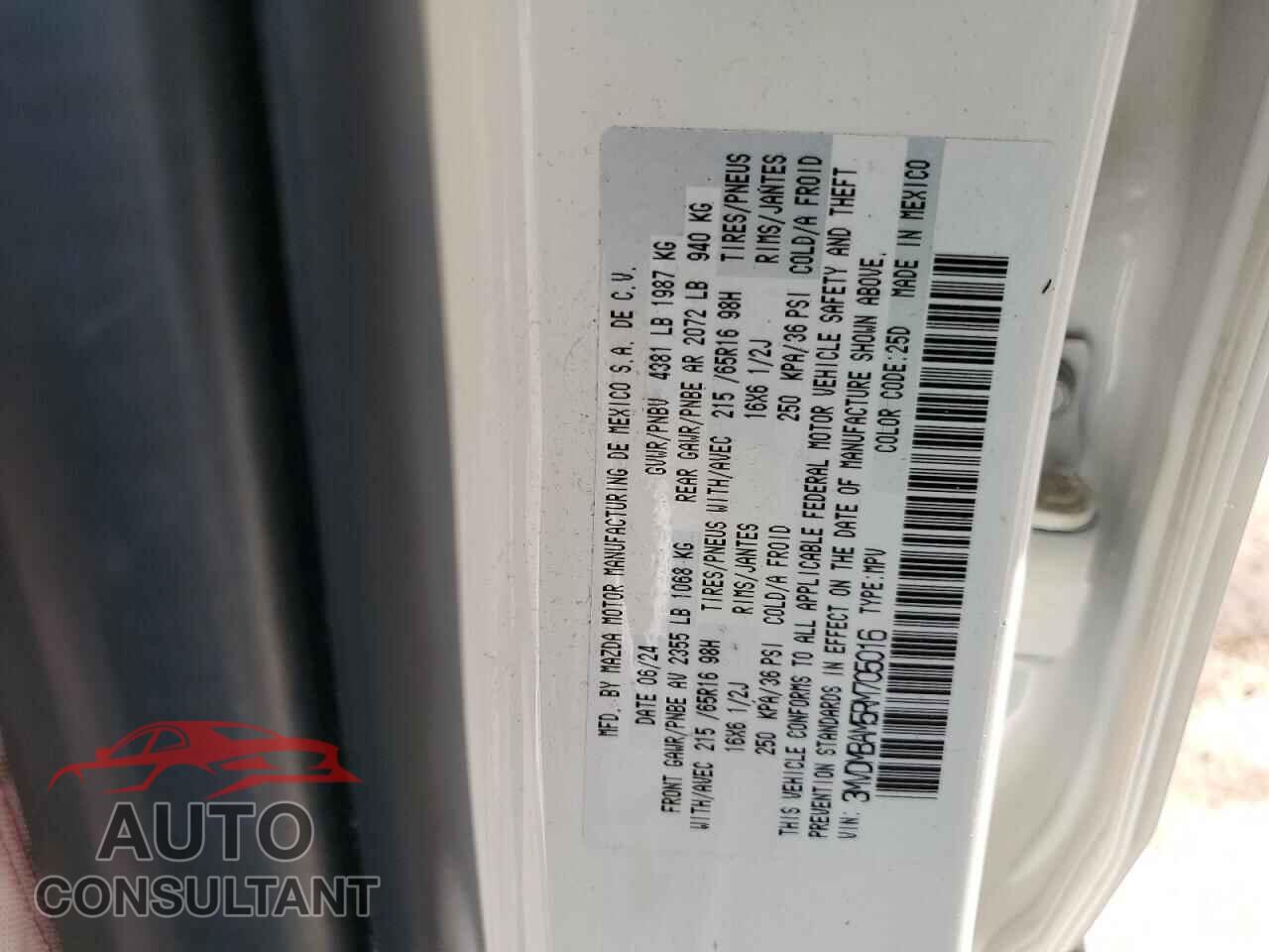 MAZDA CX30 2024 - 3MVDMBAM5RM705016