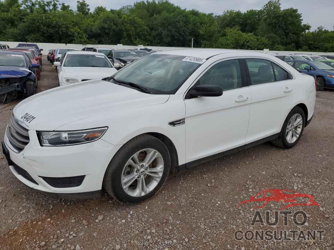 FORD TAURUS 2019 - 1FAHP2D82KG112972
