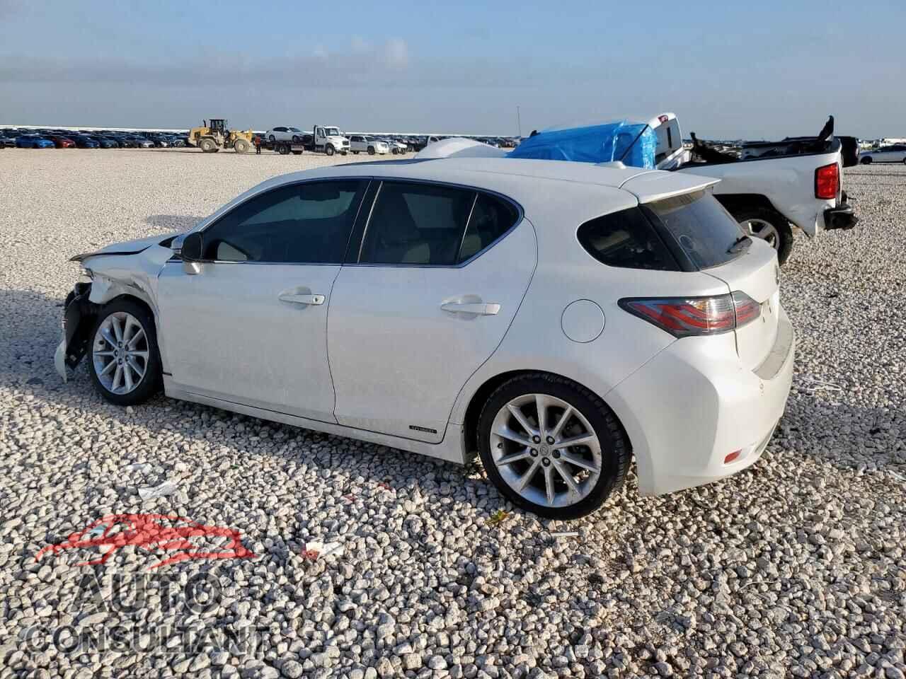 LEXUS CT 200 2012 - JTHKD5BH9C2108931