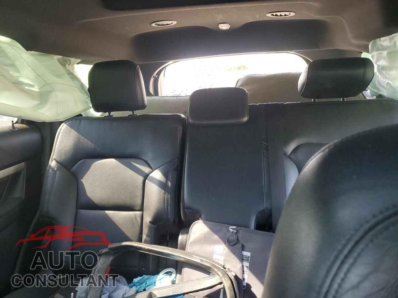 FORD EXPLORER 2016 - 1FM5K7D81GGA03589