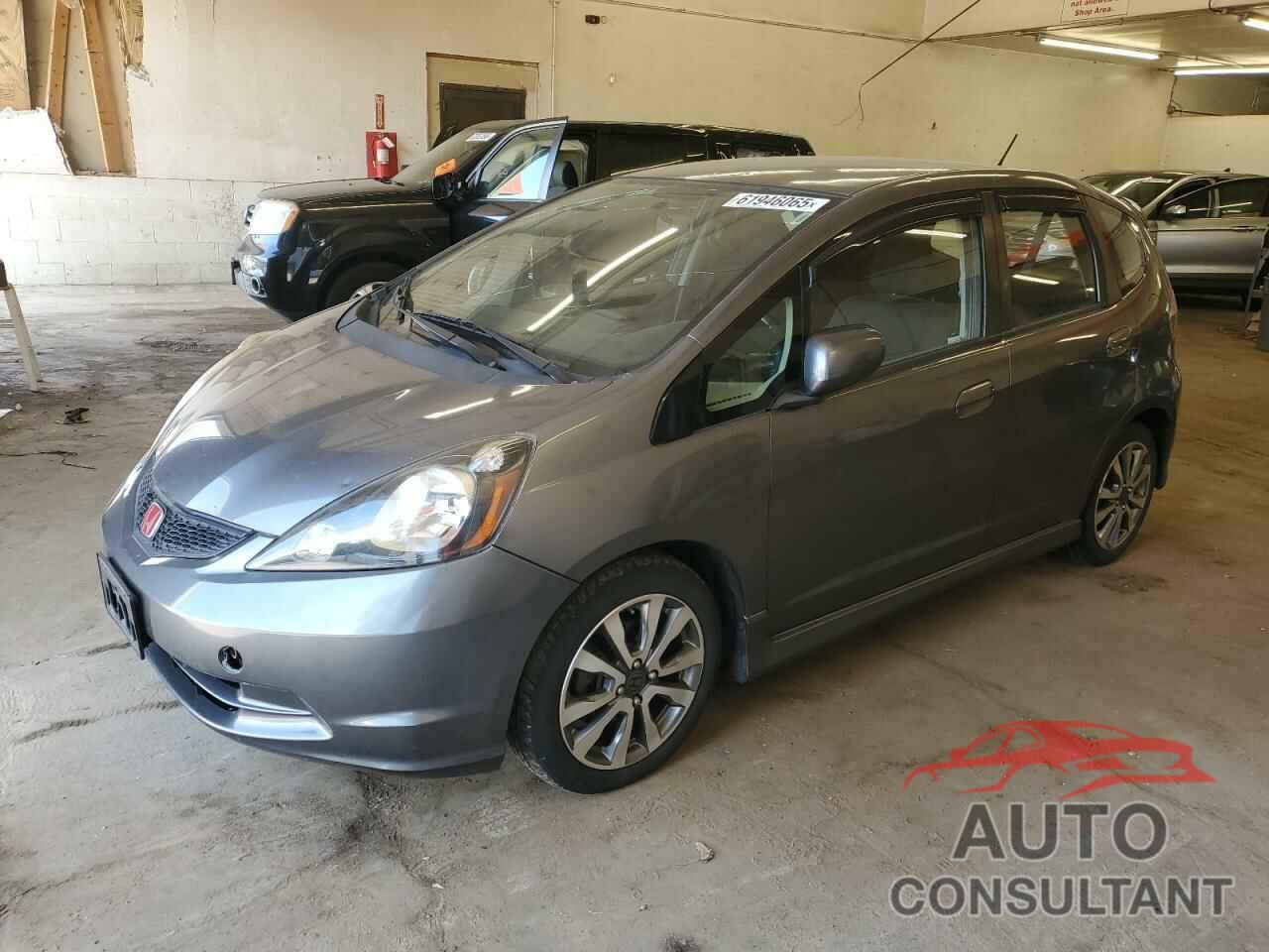 HONDA FIT 2013 - JHMGE8H56DC074878