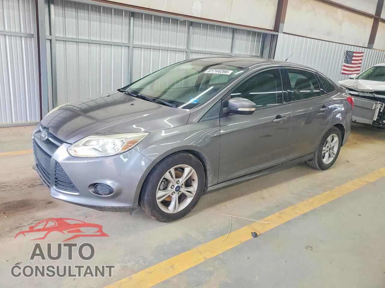 FORD FOCUS 2014 - 1FADP3F22EL425867