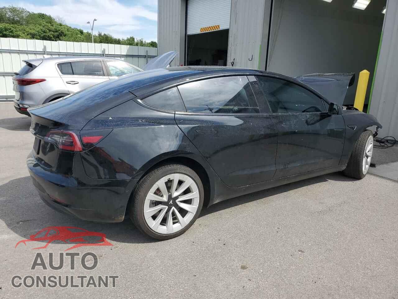 TESLA MODEL 3 2022 - 5YJ3E1EA6NF371730