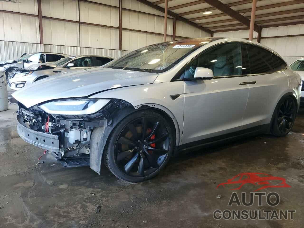 TESLA MODEL X 2016 - 5YJXCBE45GF008460
