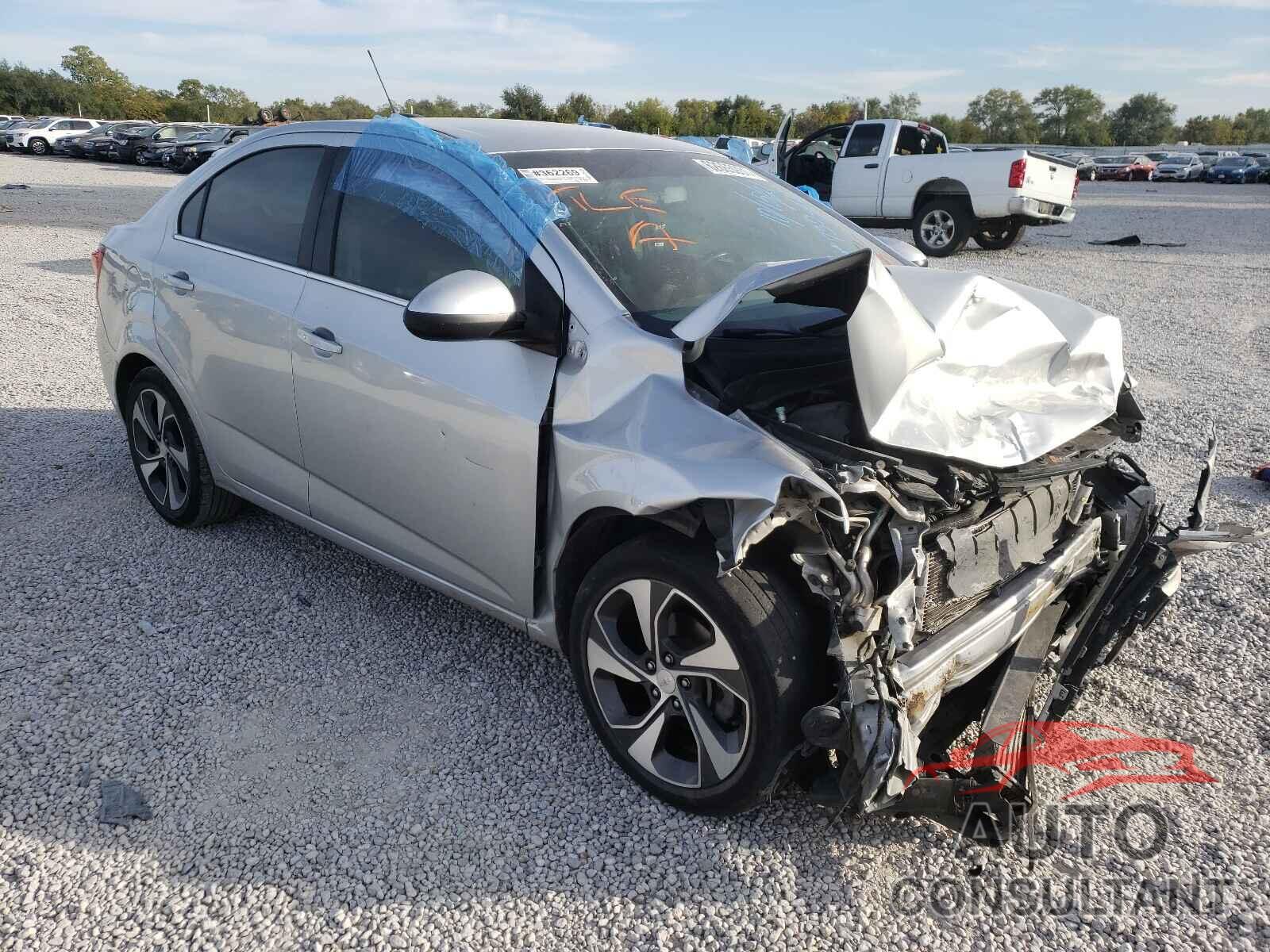 CHEVROLET SONIC 2017 - 1G1JF5SB4H4147594