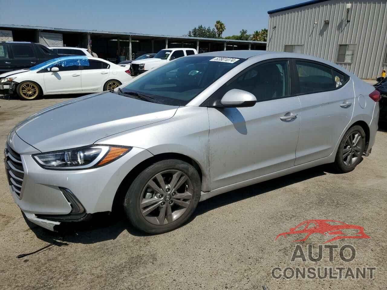 HYUNDAI ELANTRA 2017 - 5NPD84LFXHH017808