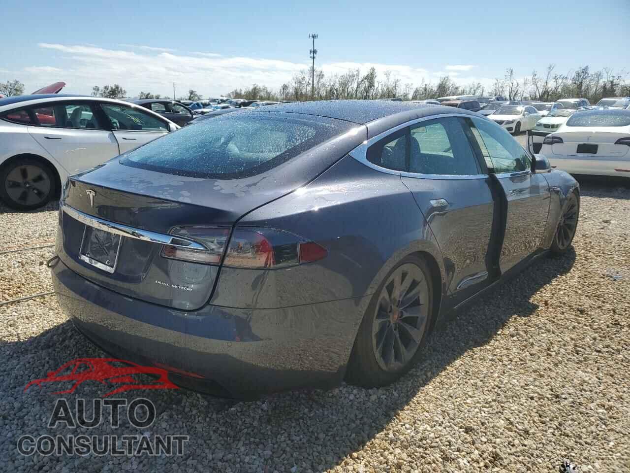 TESLA MODEL S 2020 - 5YJSA1E22LF366229