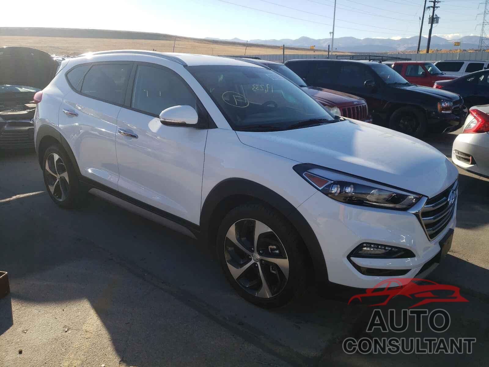 HYUNDAI TUCSON 2018 - KM8J33A21JU670398