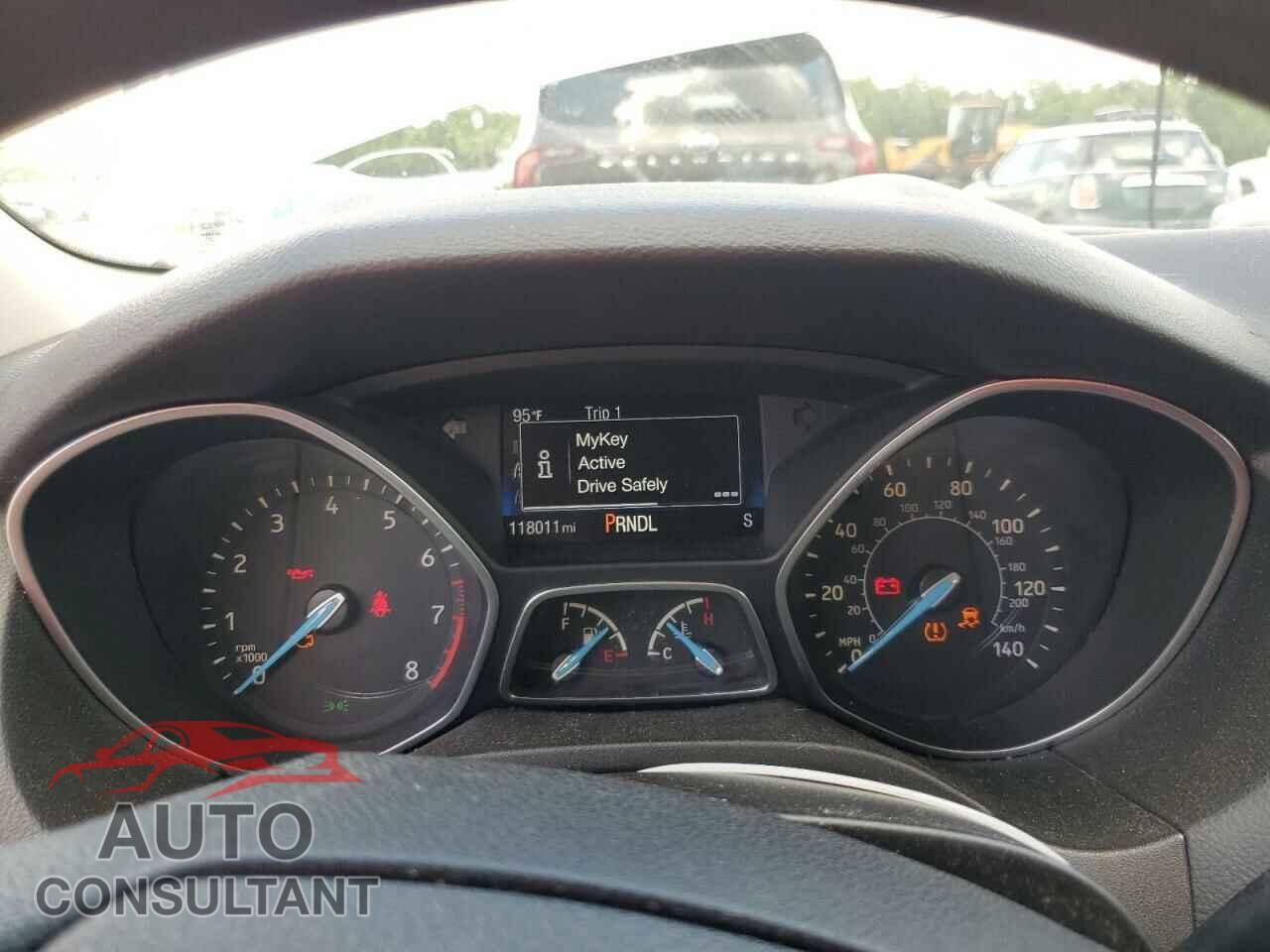 FORD FOCUS 2016 - 1FADP3K20GL213963