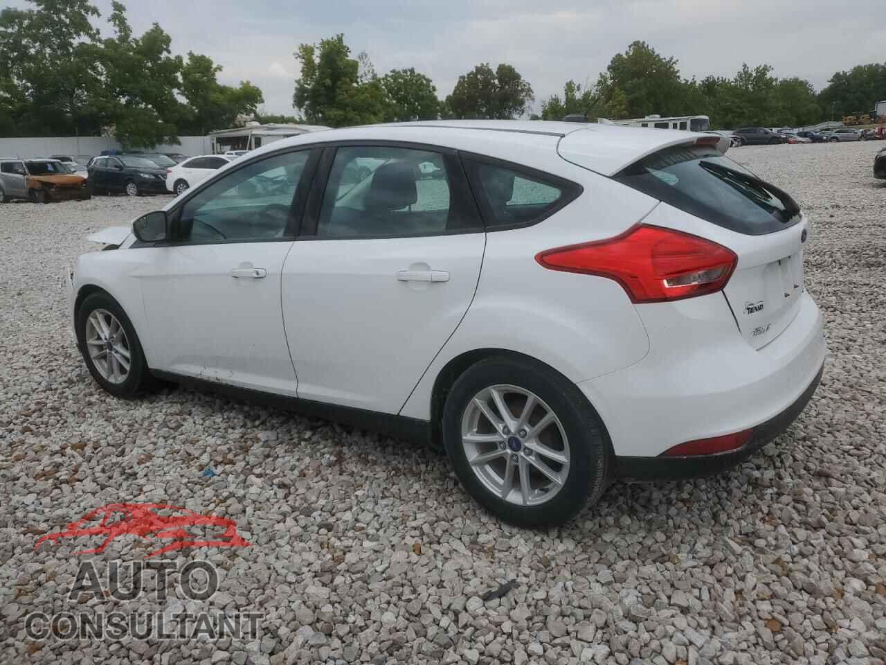 FORD FOCUS 2017 - 1FADP3K24HL328857