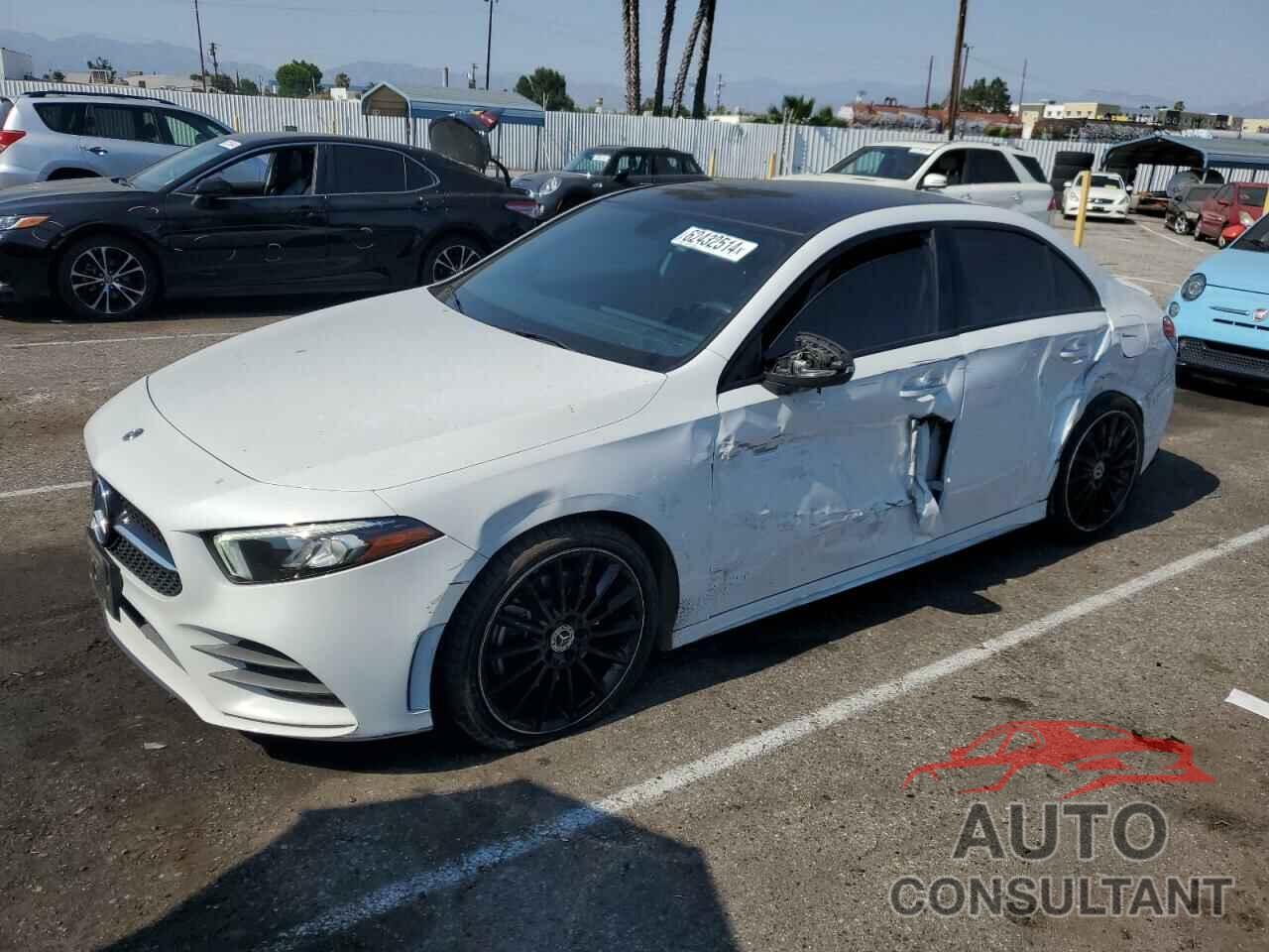 MERCEDES-BENZ A-CLASS 2020 - W1K3G4EB3LJ219453