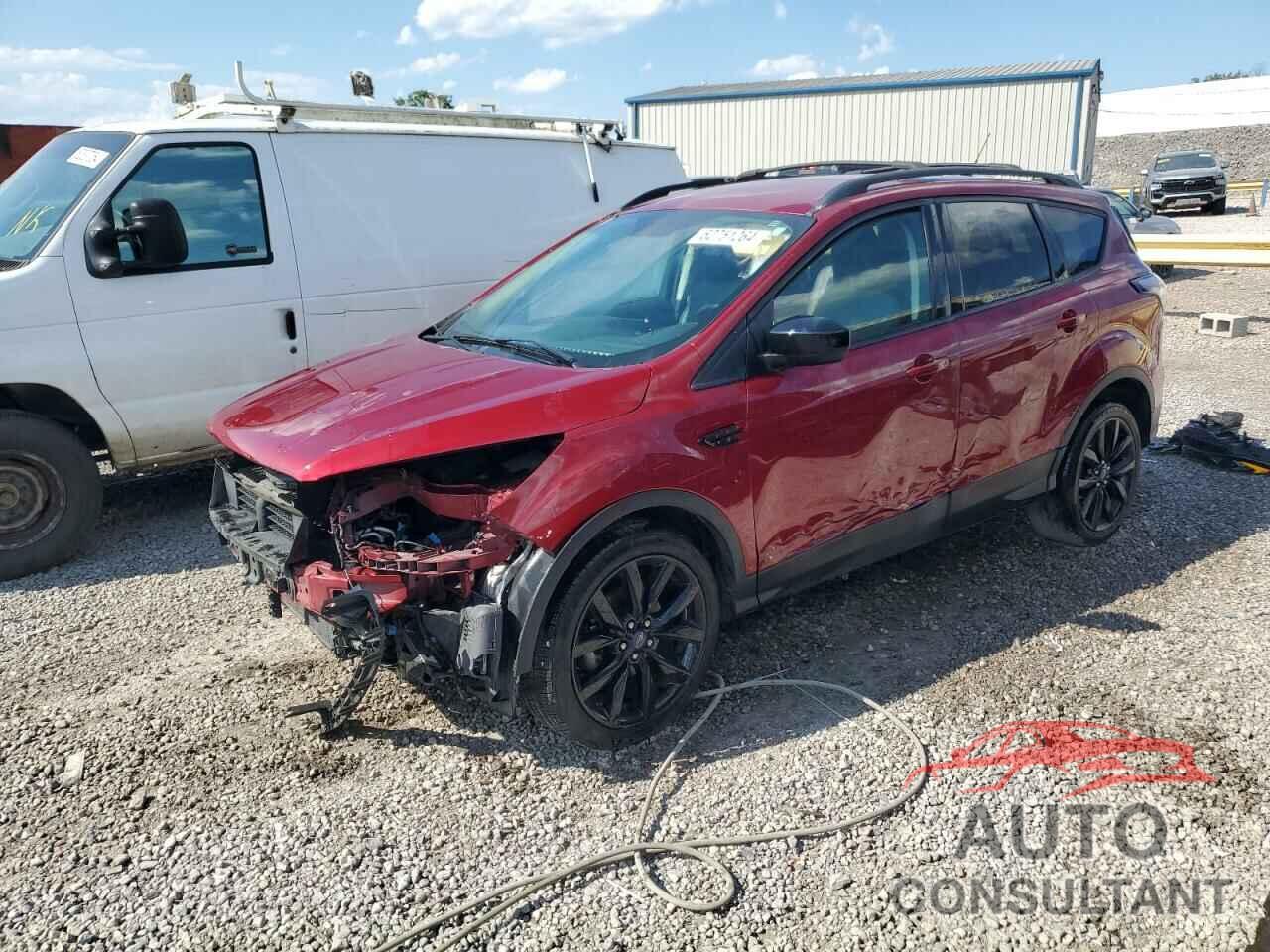 FORD ESCAPE 2018 - 1FMCU0GD3JUD46883