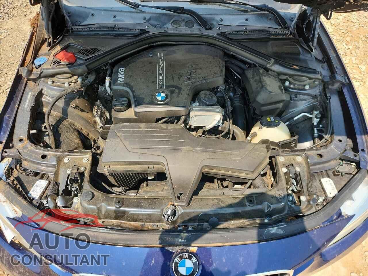 BMW 3 SERIES 2016 - WBA8E9G52GNU29340