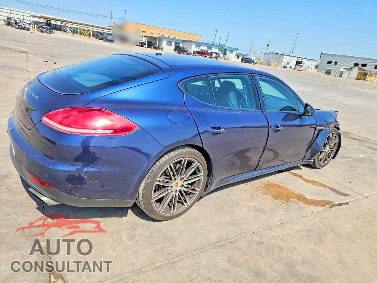 PORSCHE PANAMERA 2015 - WP0AA2A72FL001411