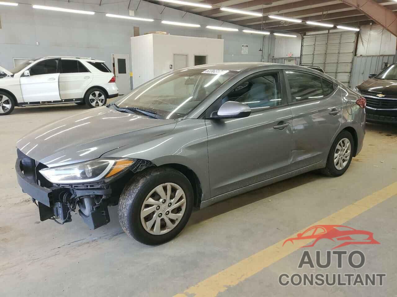 HYUNDAI ELANTRA 2018 - KMHD74LF9JU557368
