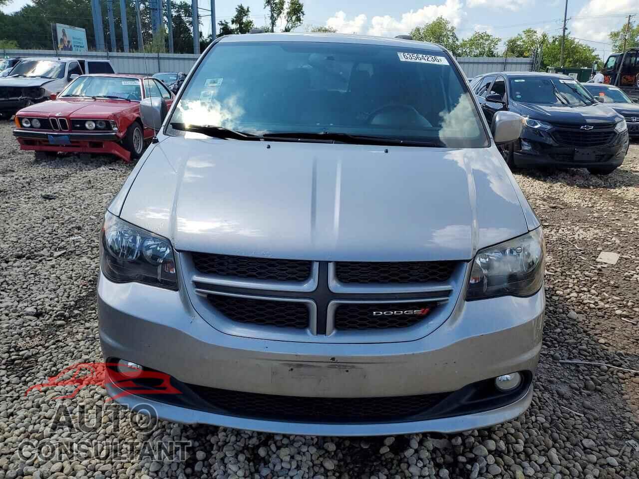 DODGE CARAVAN 2017 - 2C4RDGEGXHR716853