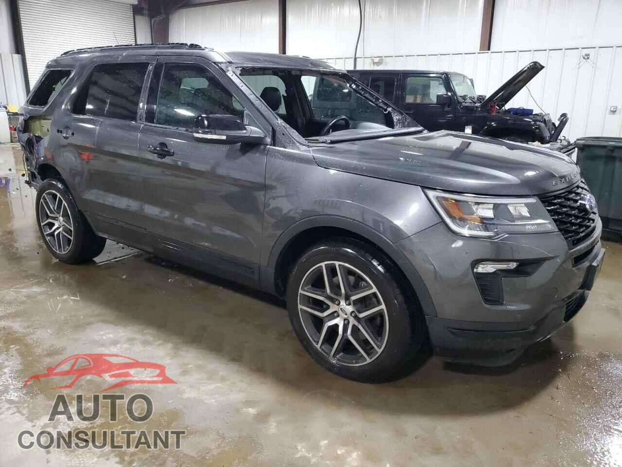 FORD EXPLORER 2018 - 1FM5K8GT7JGB37911