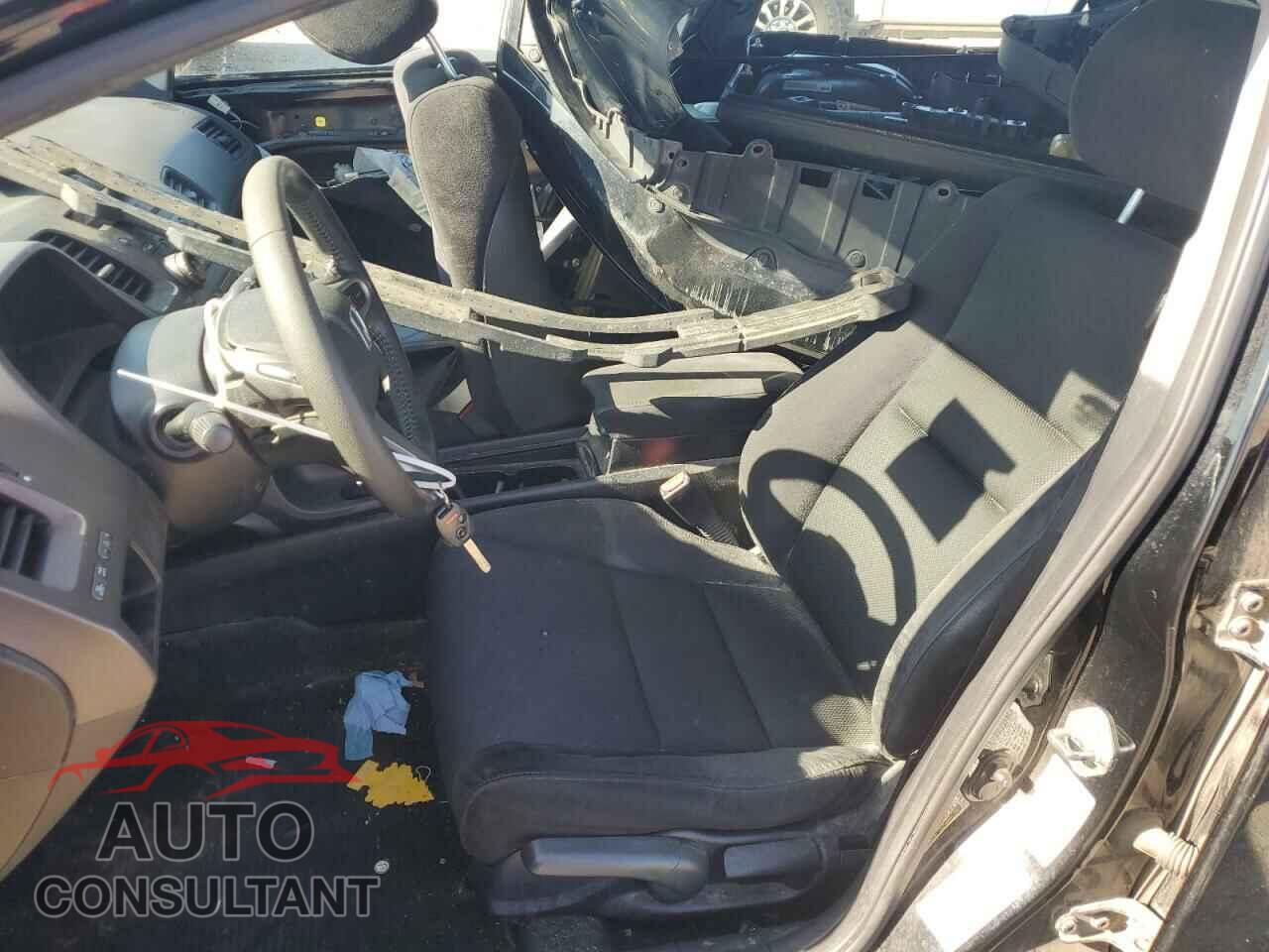 HONDA CIVIC 2011 - 19XFA1F6XBE028133