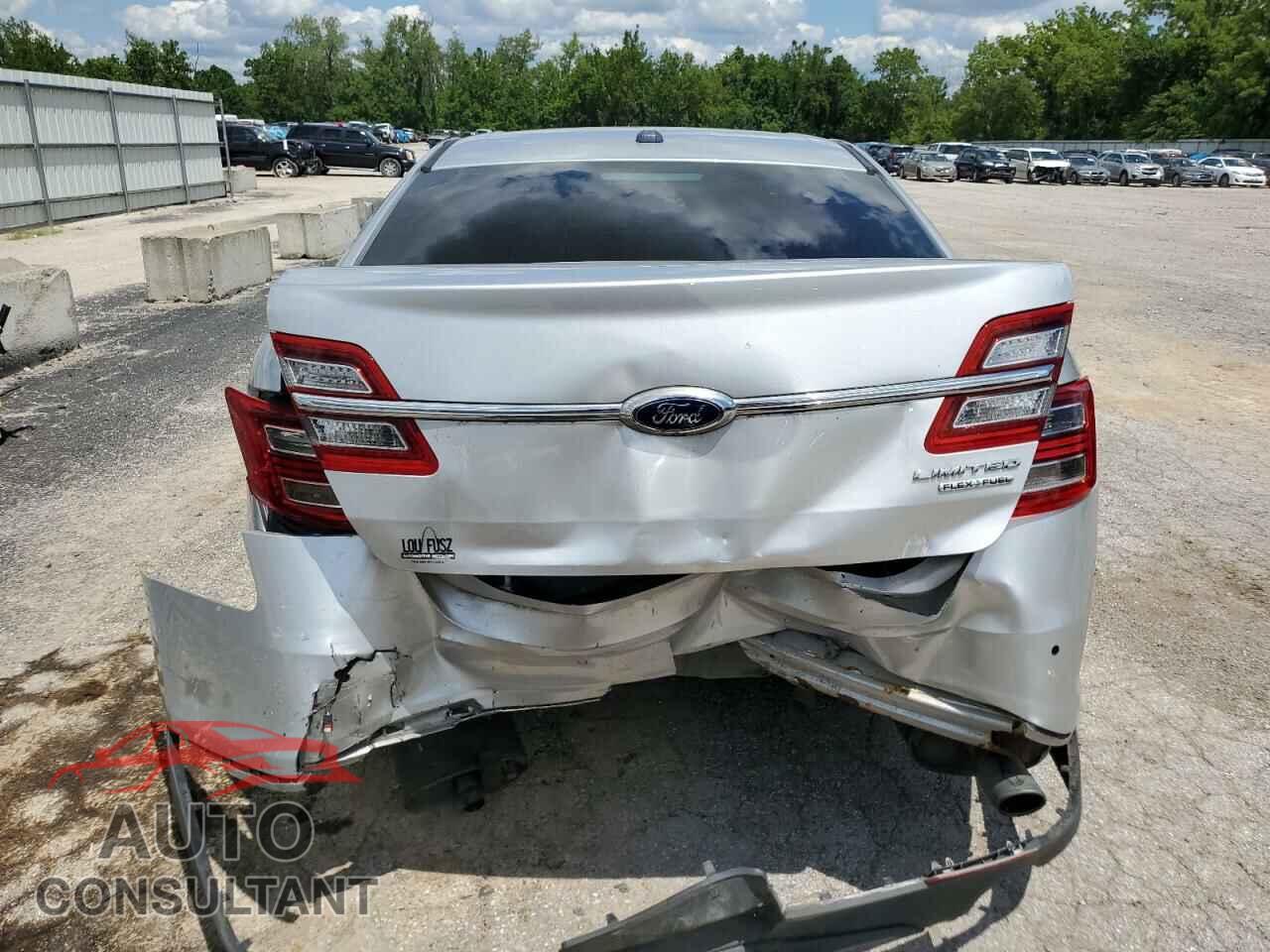 FORD TAURUS 2015 - 1FAHP2F89FG171388