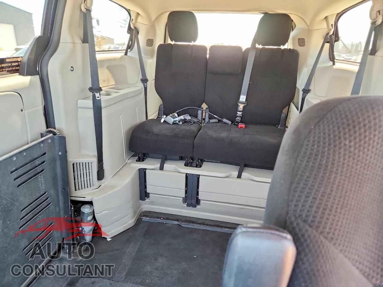 DODGE CARAVAN 2013 - 2C4RDGCG5DR655294
