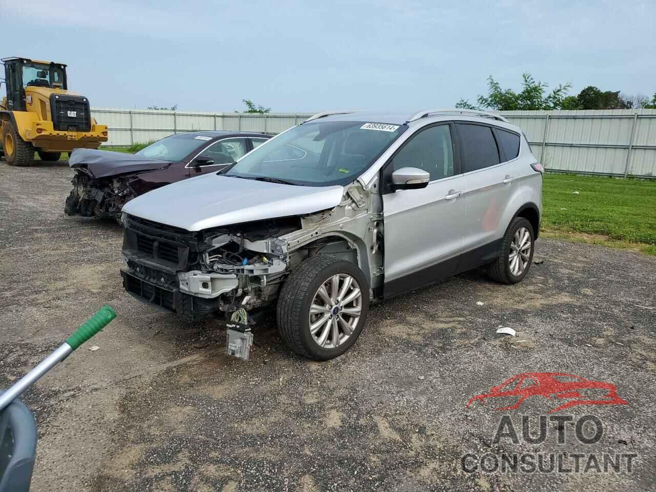 FORD ESCAPE 2017 - 1FMCU9J9XHUA46891