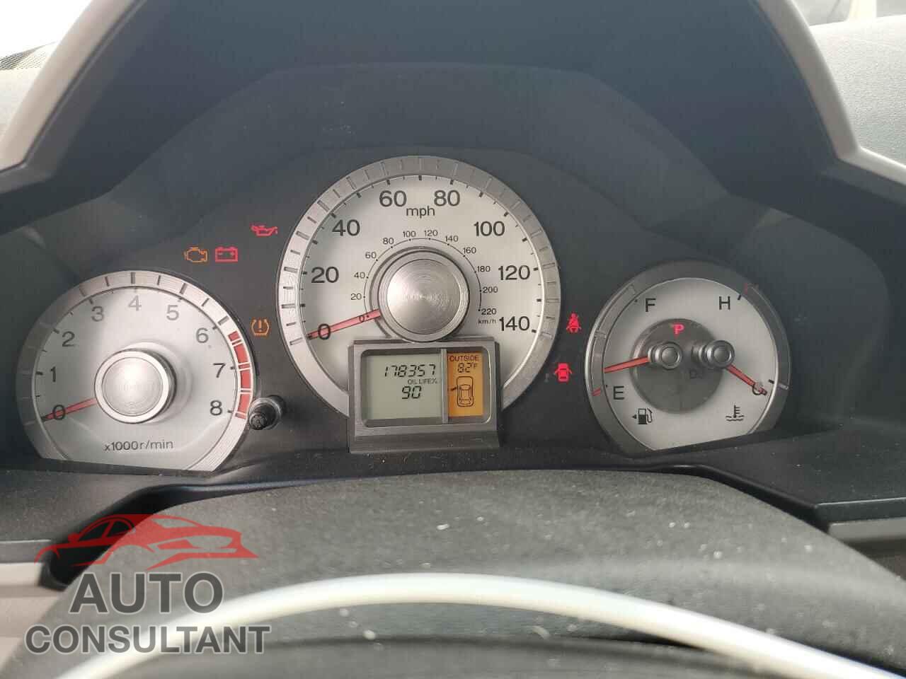 HONDA PILOT 2011 - 5FNYF4H52BB047690
