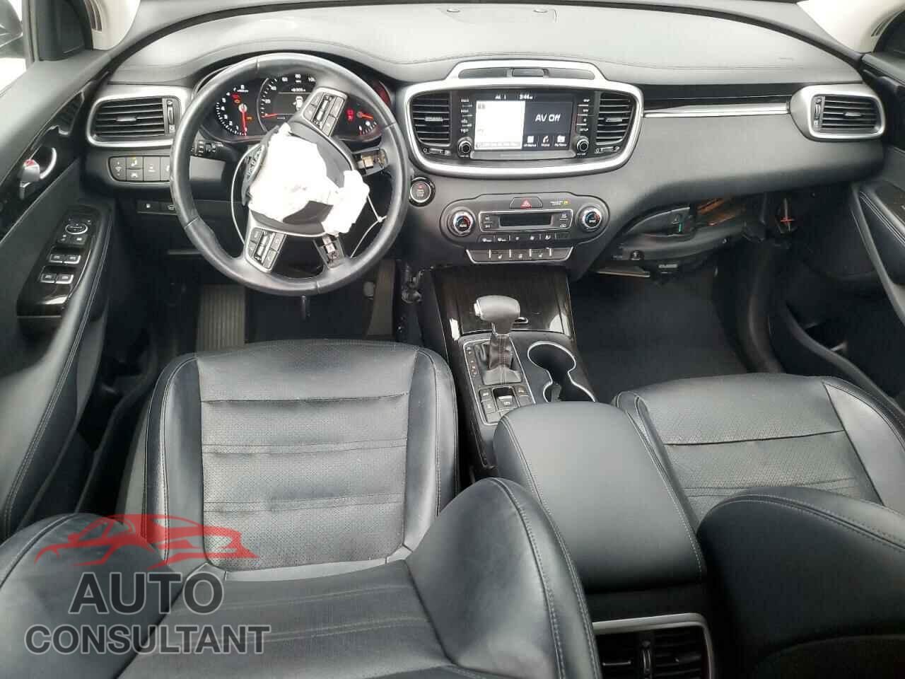 KIA SORENTO 2019 - 5XYPHDA53KG495980