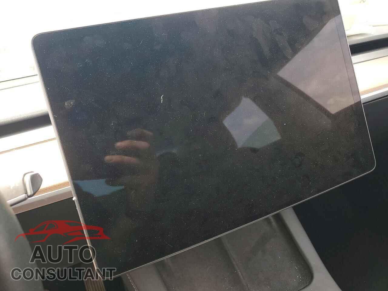 TESLA MODEL 3 2023 - 5YJ3E1EAXPF436596
