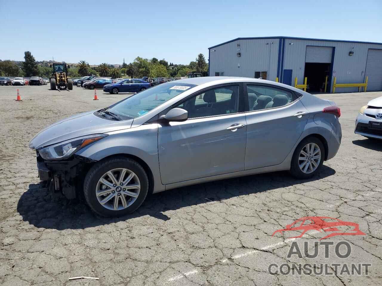 HYUNDAI ELANTRA 2015 - KMHDH4AE8FU382965