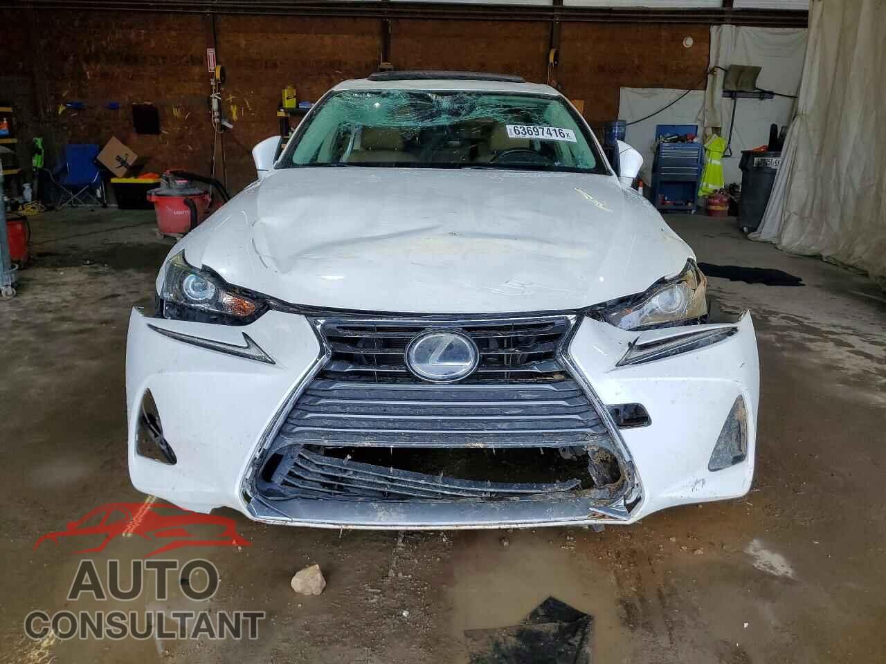 LEXUS IS 2017 - JTHCM1D21H5017664
