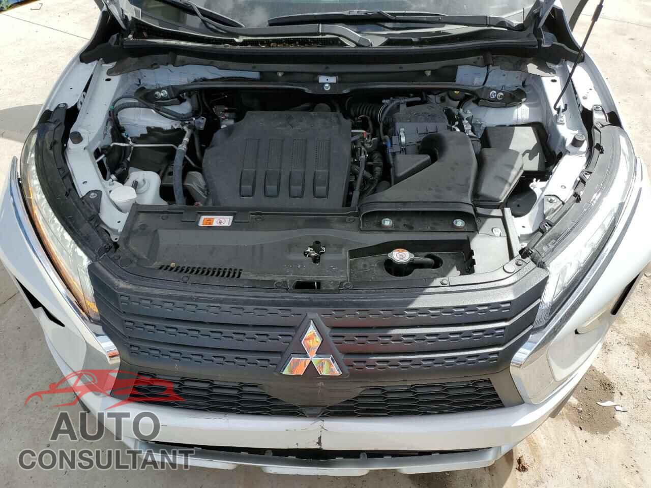 MITSUBISHI ECLIPSE 2024 - JA4ATWAA5RZ000648