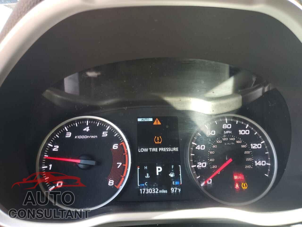 MITSUBISHI ECLIPSE 2018 - JA4AT4AA5JZ060261