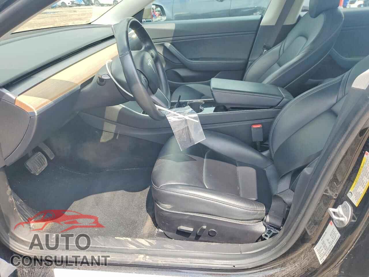 TESLA MODEL 3 2018 - 5YJ3E1EB8JF127287