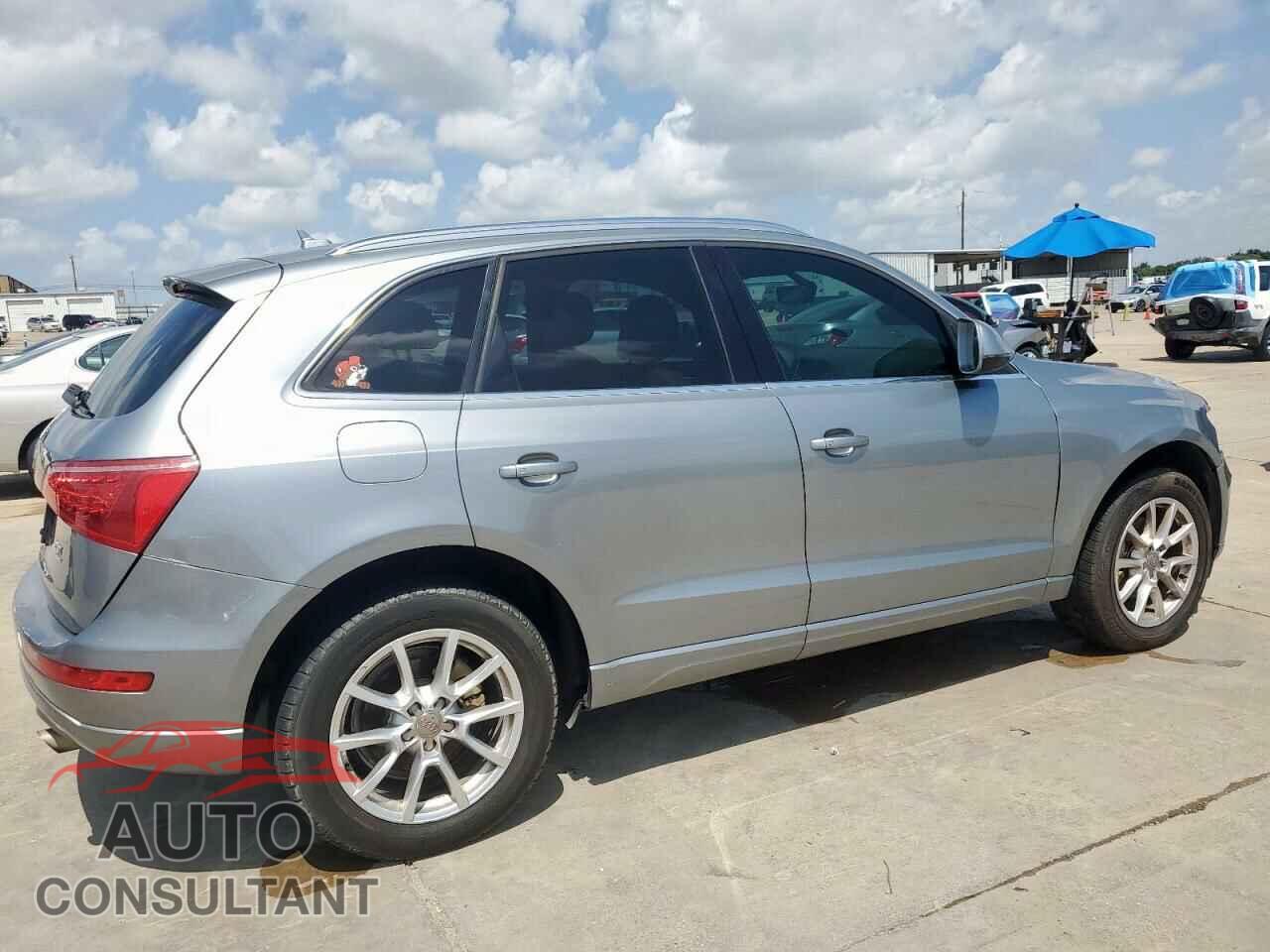 AUDI Q5 2011 - WA1CFAFP6BA102741