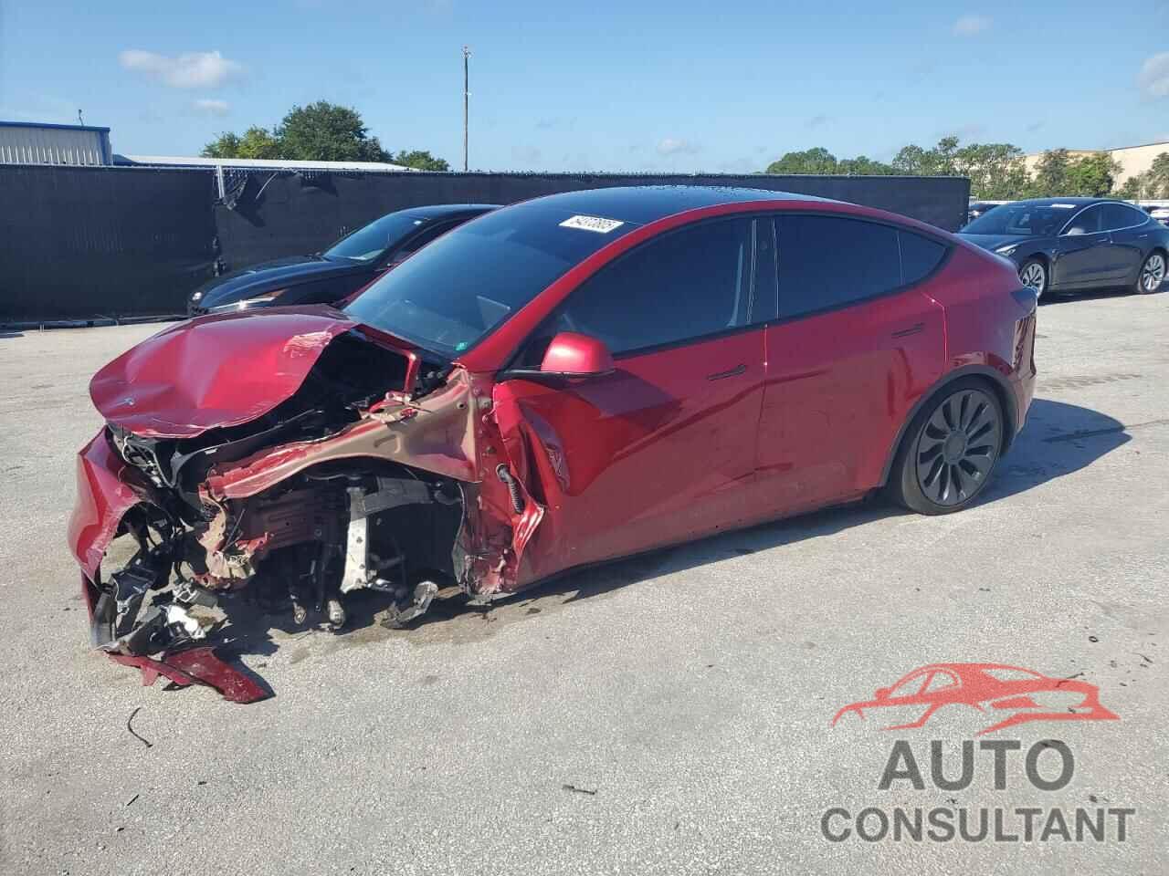 TESLA MODEL Y 2025 - 7SAYGDEFXSA349903