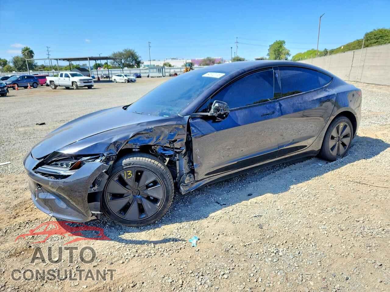 TESLA MODEL 3 2025 - 5YJ3E1EA2SF058508
