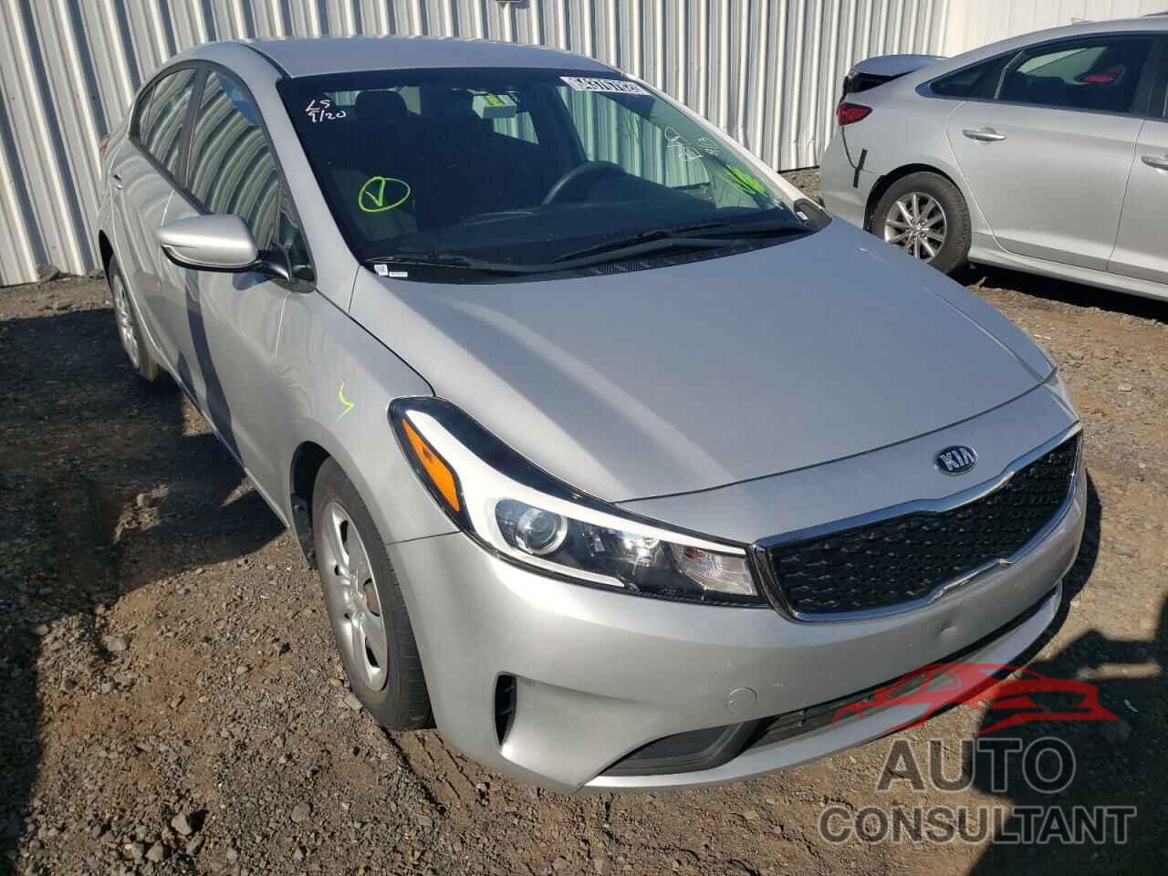 KIA FORTE 2018 - 3KPFK4A74JE231788