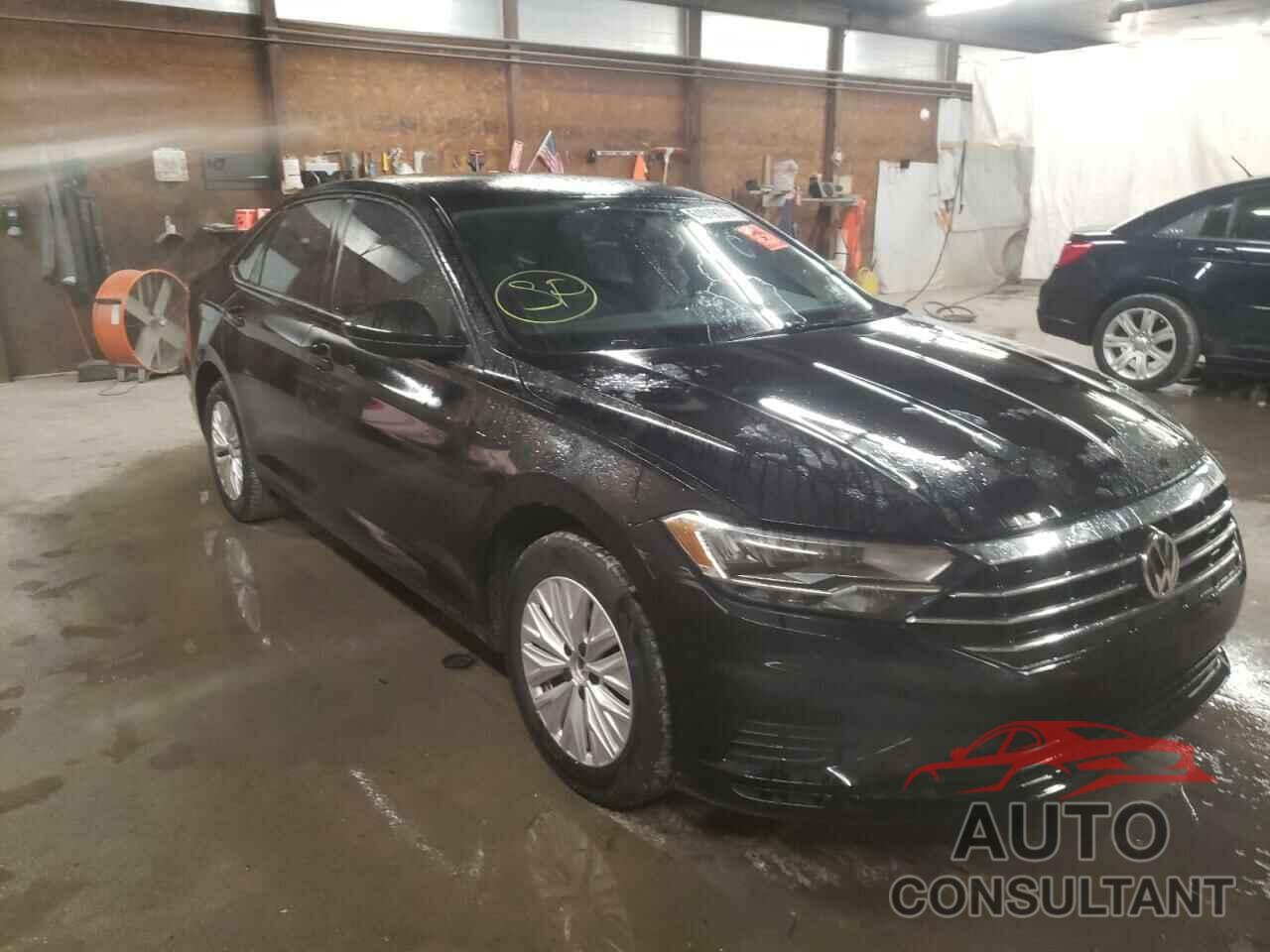 VOLKSWAGEN JETTA 2019 - 3VWC57BU4KM198683