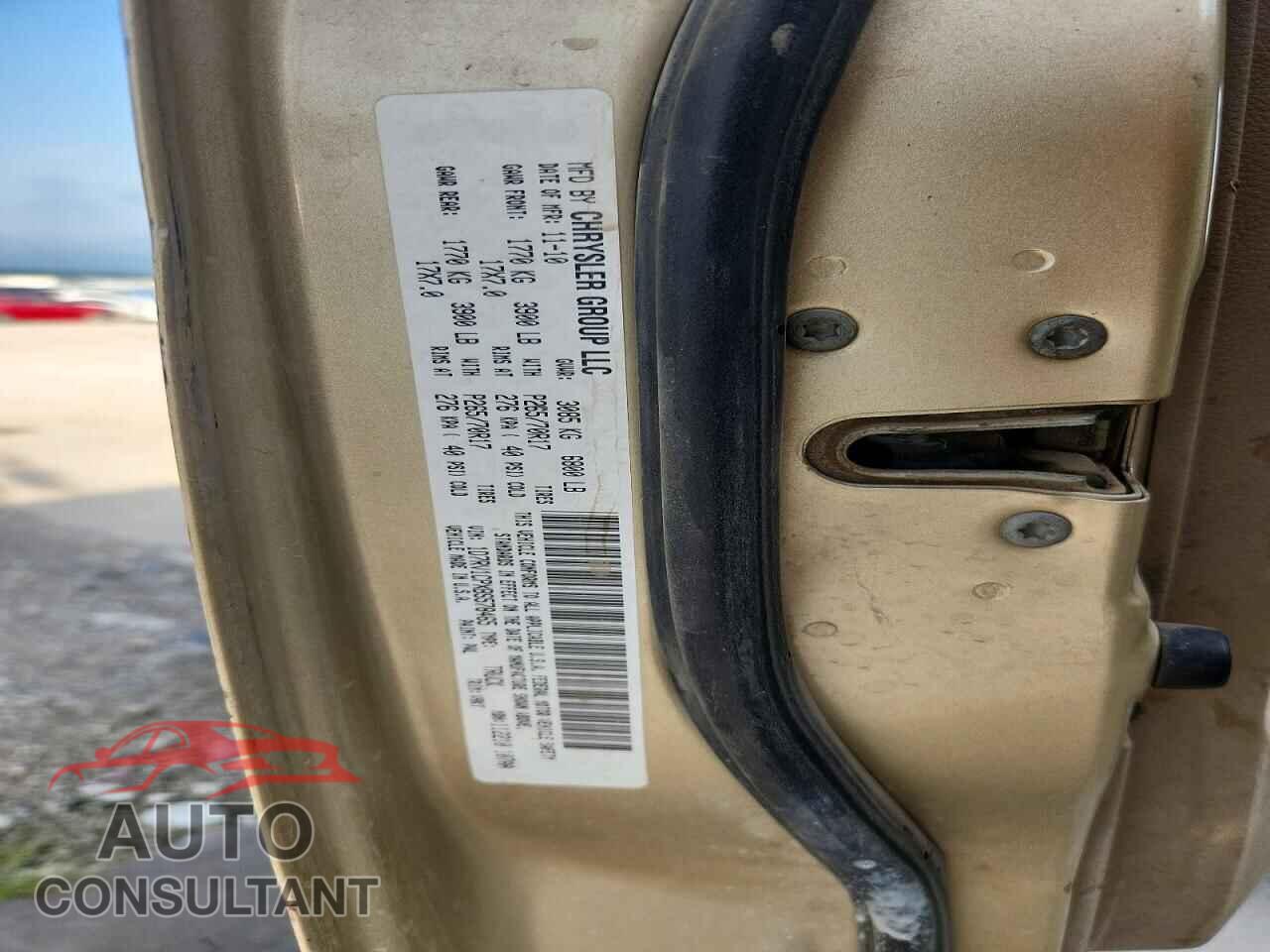 DODGE RAM 1500 2011 - 1D7RV1CPXBS578465