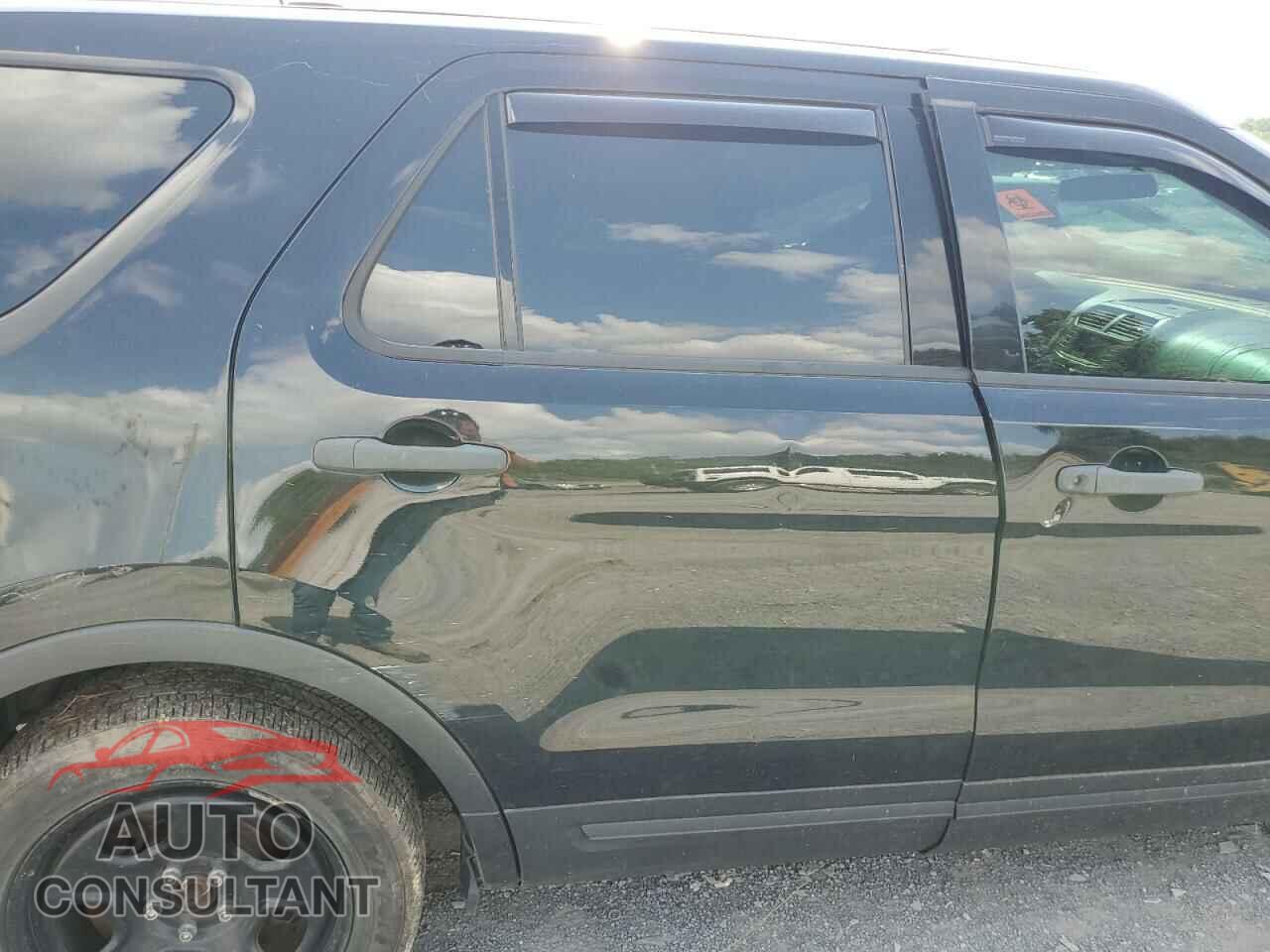 FORD EXPLORER 2018 - 1FM5K8AR9JGB68493