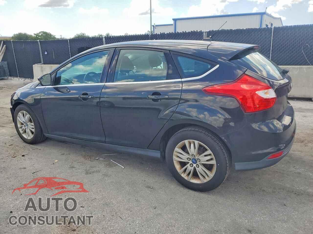 FORD FOCUS 2012 - 1FAHP3M28CL295689