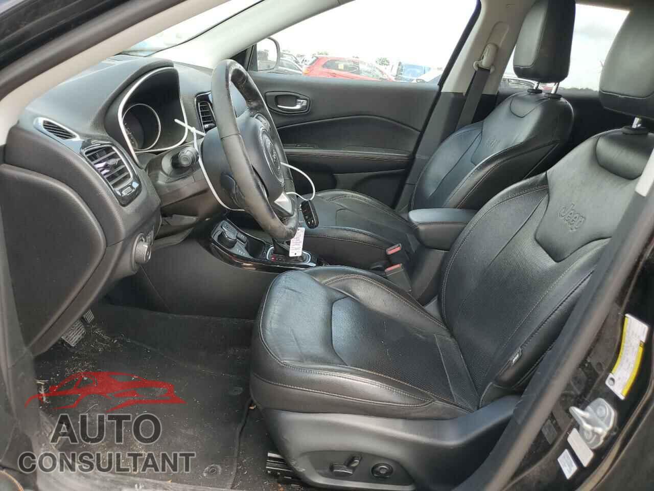 JEEP COMPASS 2018 - 3C4NJDCB7JT336420