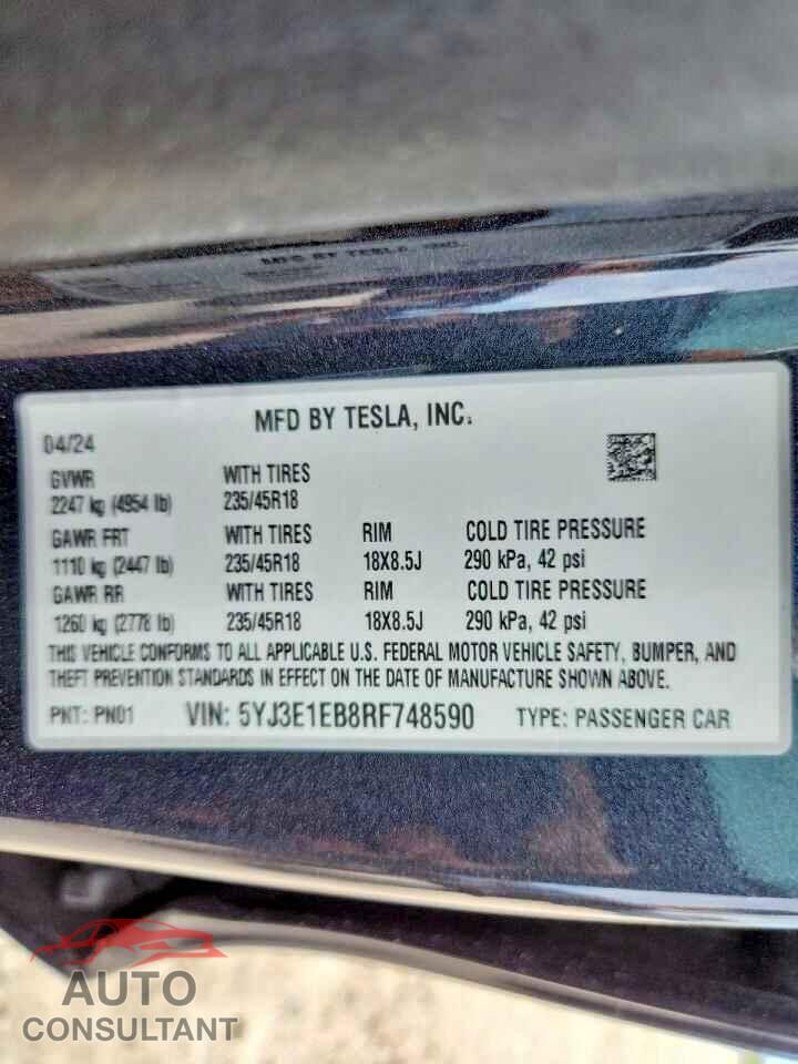 TESLA MODEL 3 2024 - 5YJ3E1EB8RF748590